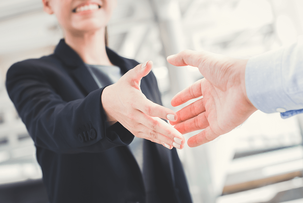 Menschen arbeiten gemeinsam an einem Ziel